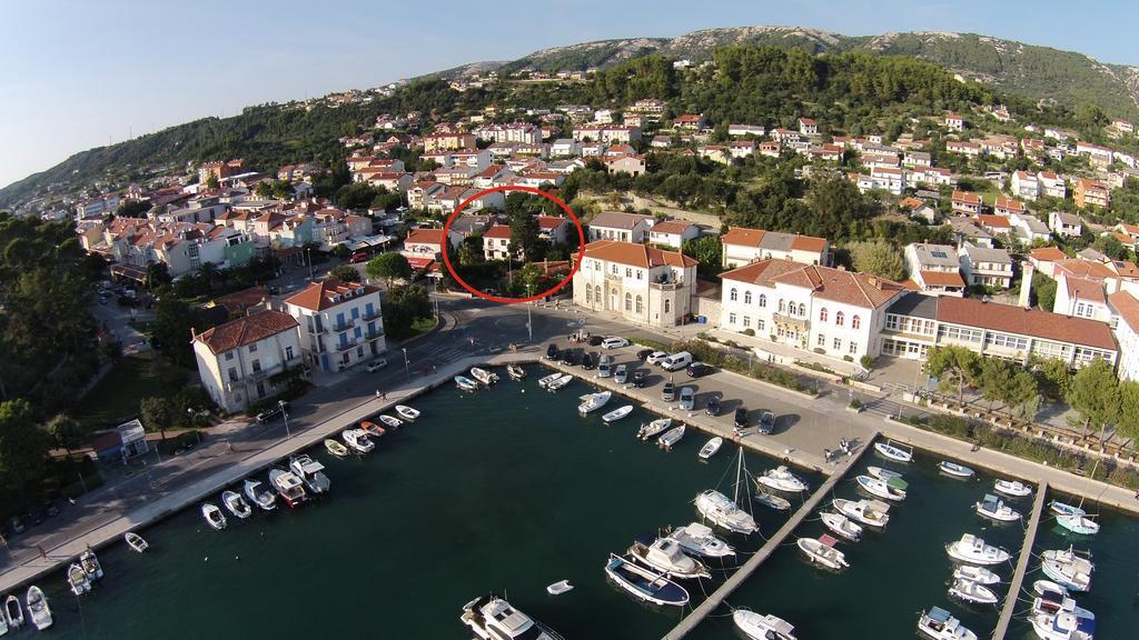 Apartments Rozic Rab Town Bagian luar foto