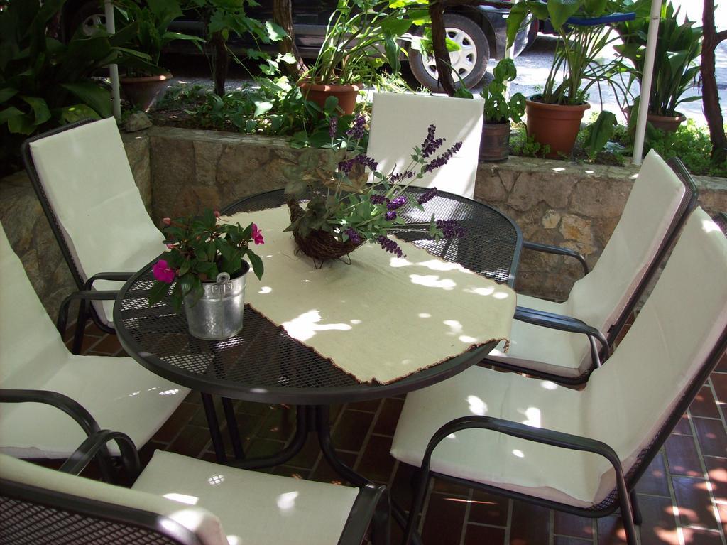 Apartments Rozic Rab Town Bagian luar foto