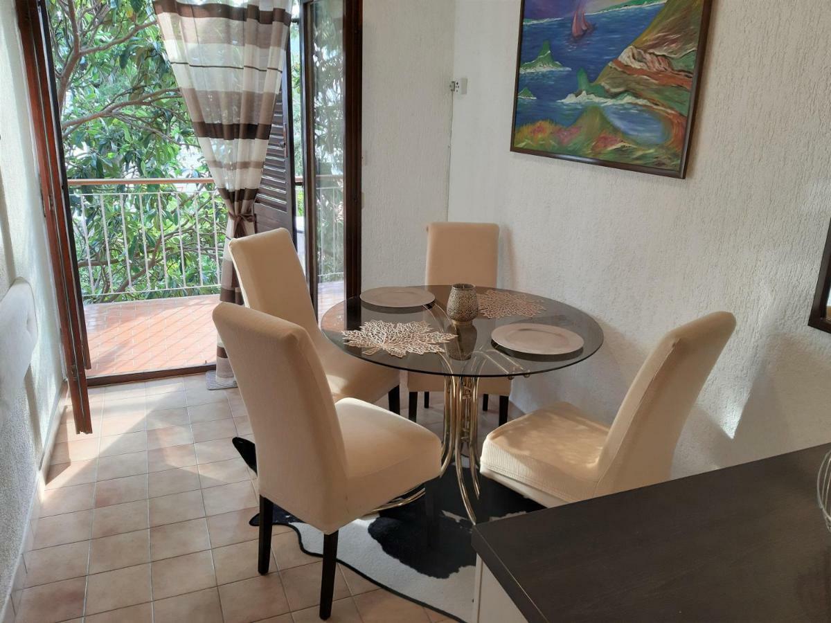 Apartments Rozic Rab Town Bagian luar foto